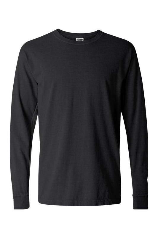 Black Comfort Colors long sleeve ring spun cotton t-shirt with rib knit cuffs and a classic crew neck.